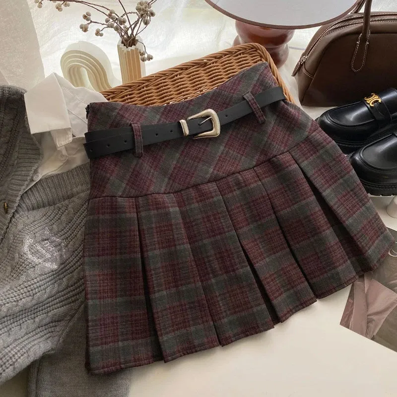 Aiertu Vintage Plaid Skirt Women Preppy Style Kawaii Pleated Skirt Korean Fashion Autumn Winter A-line Streetwear Mini Skirts