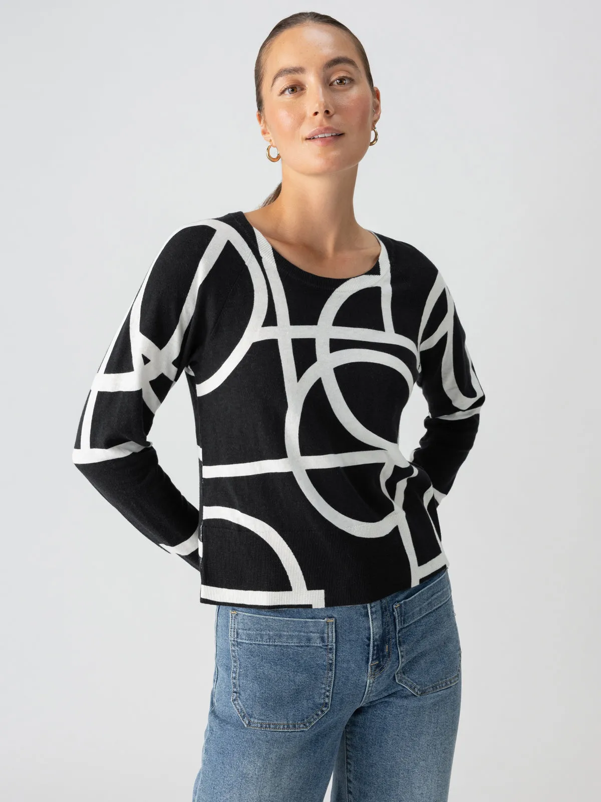 All Day Long Sweater Graphic Lines Black