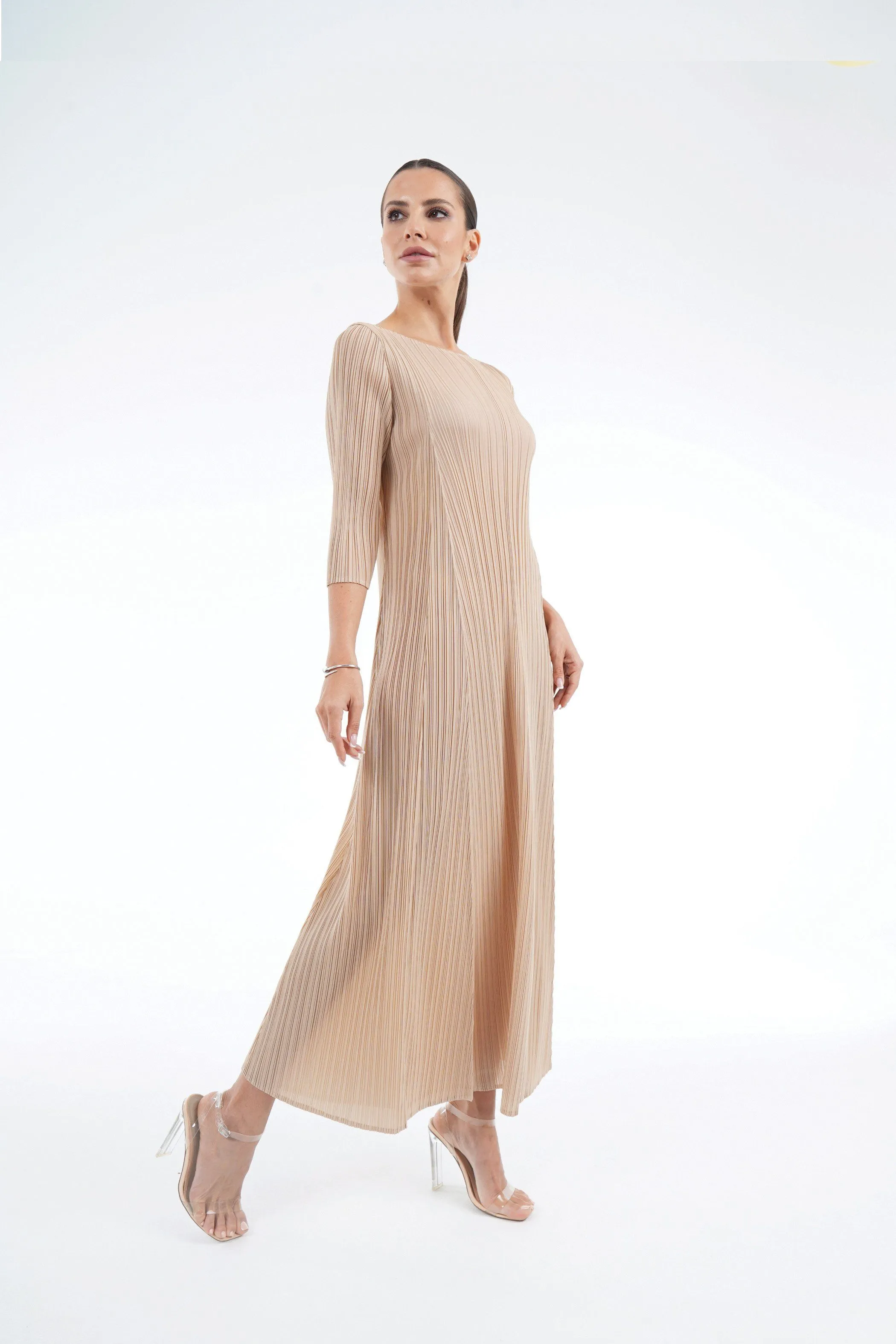 Doraline 3/4 Sleeve Dress