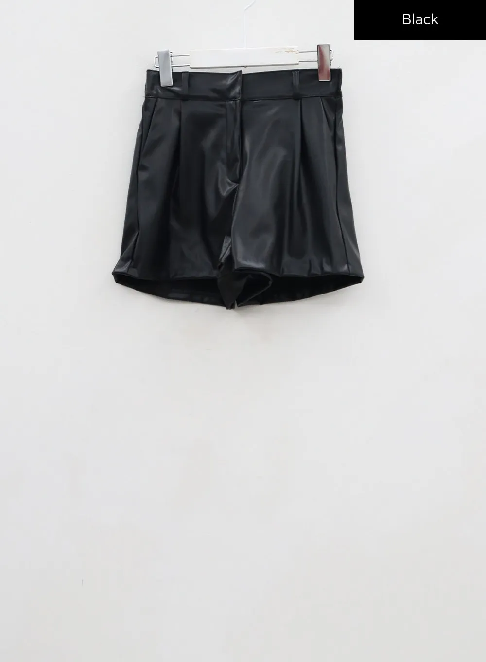 Faux Leather Shorts CD06