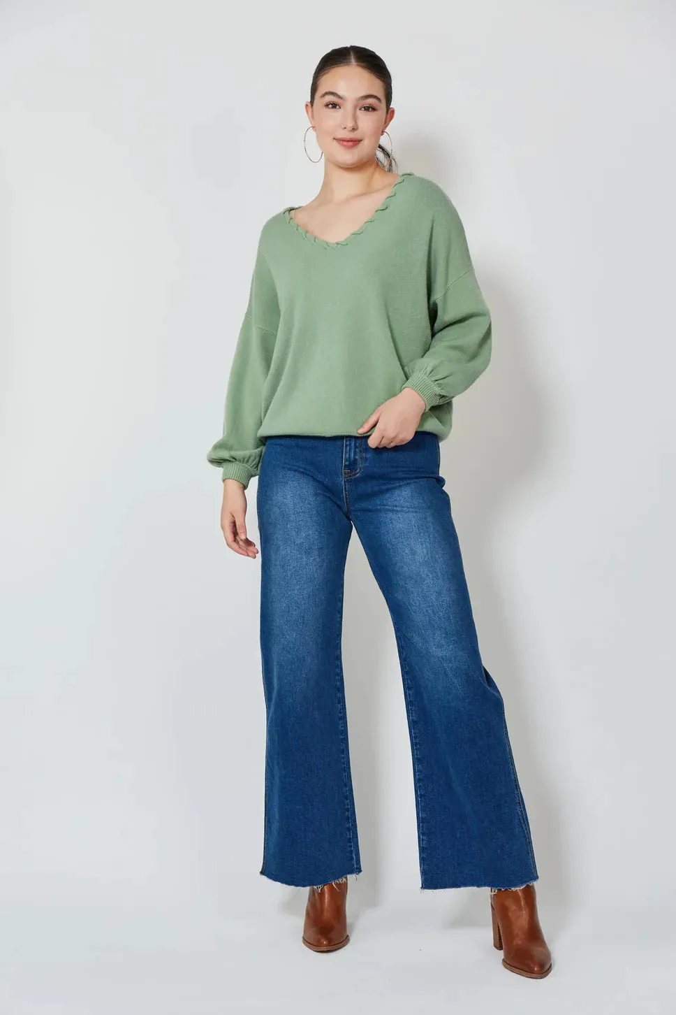 Isle of Mine Ines V Neck Jumper