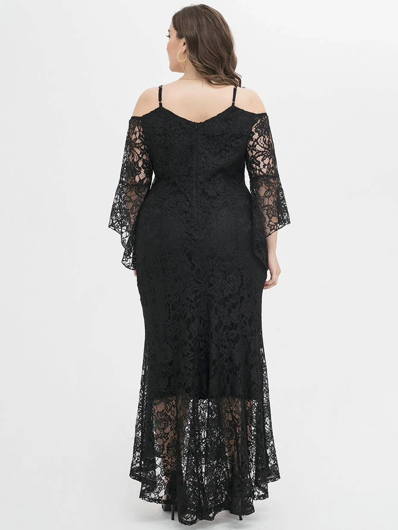 KittenAlarm - COLD SHOULDER PLUS SIZE LACE DRESS