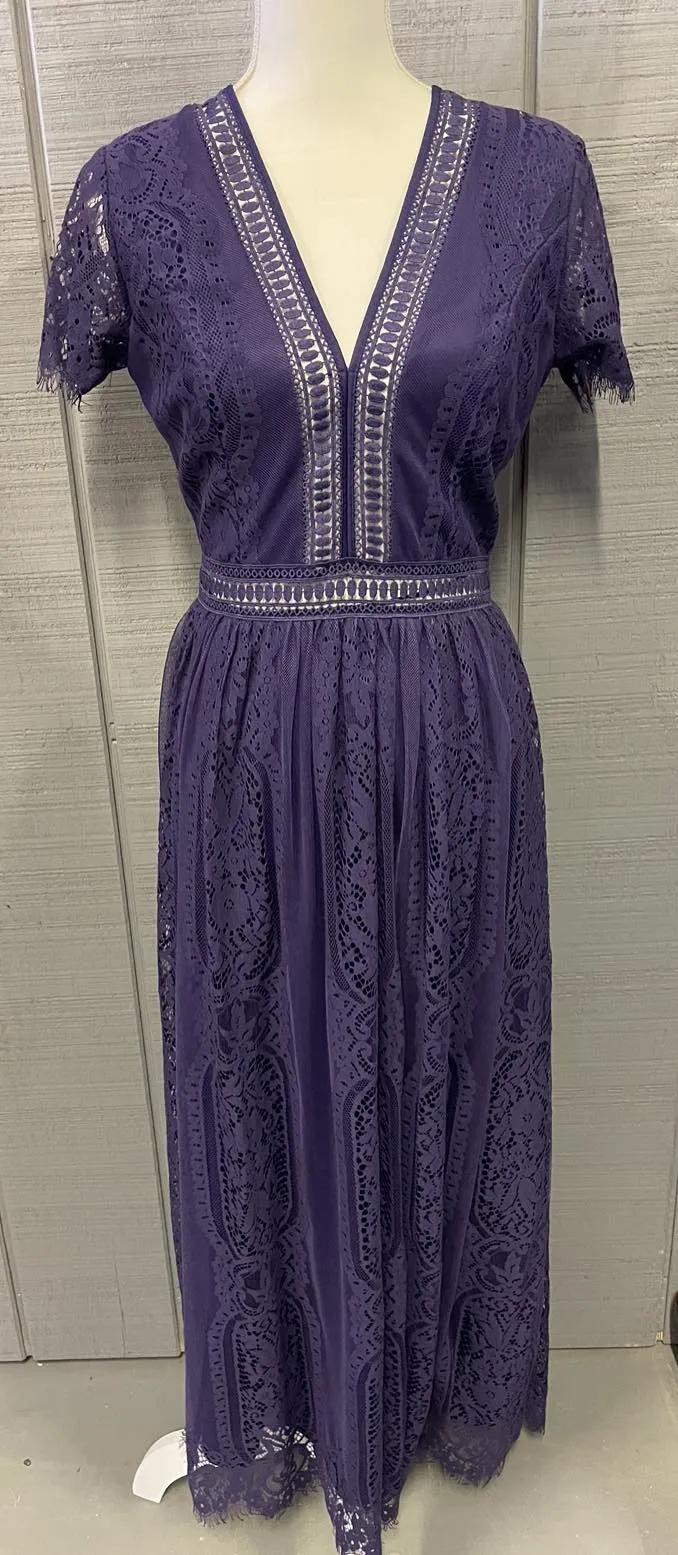 Lace Maxi Dress