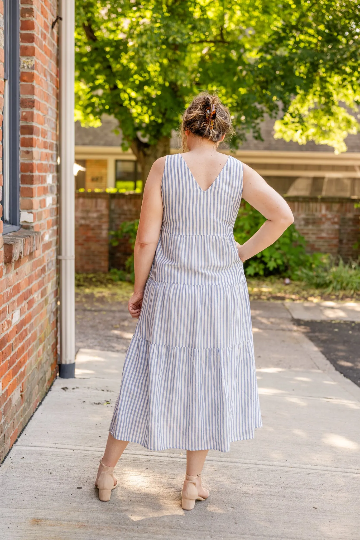 Meryl Sleeveless Tiered Maxi Dress