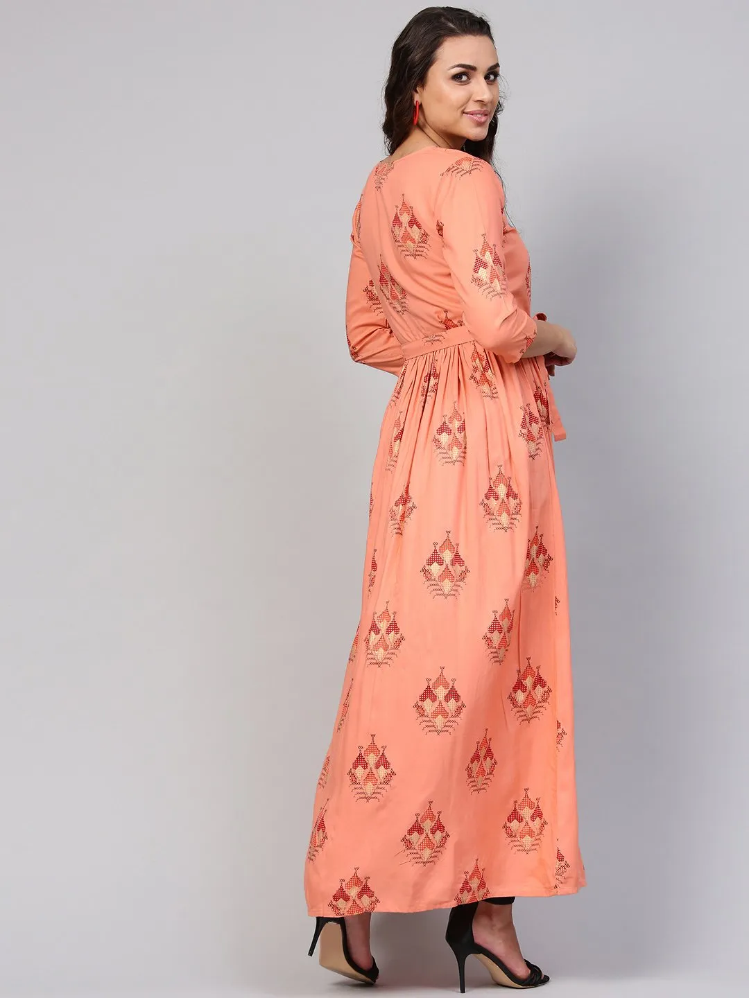 Peach Geometric Maxi Dress With 3/4 Sleeves & Round Neck