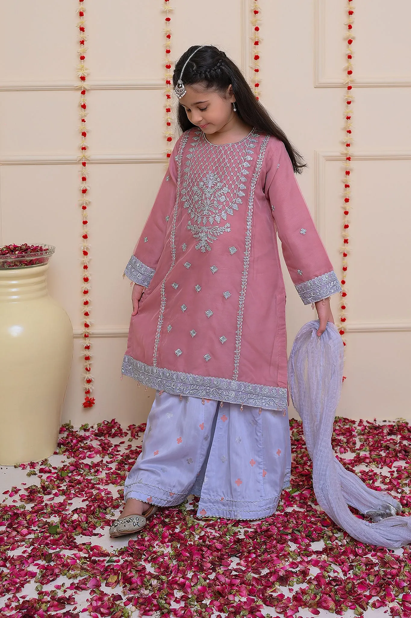 Shehnai by Shanzey Stitched 3 Piece Formals Collection'2024-SHK-3206