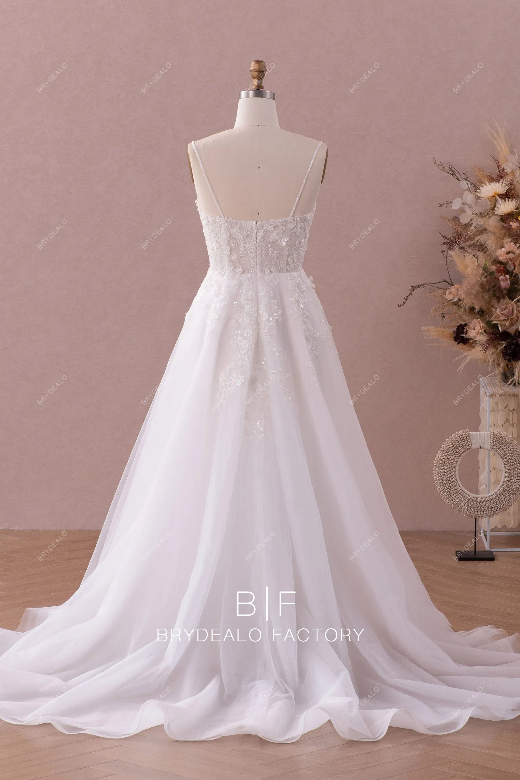 Spaghetti Straps Shimmery Lace Princess A-line Wedding Dress