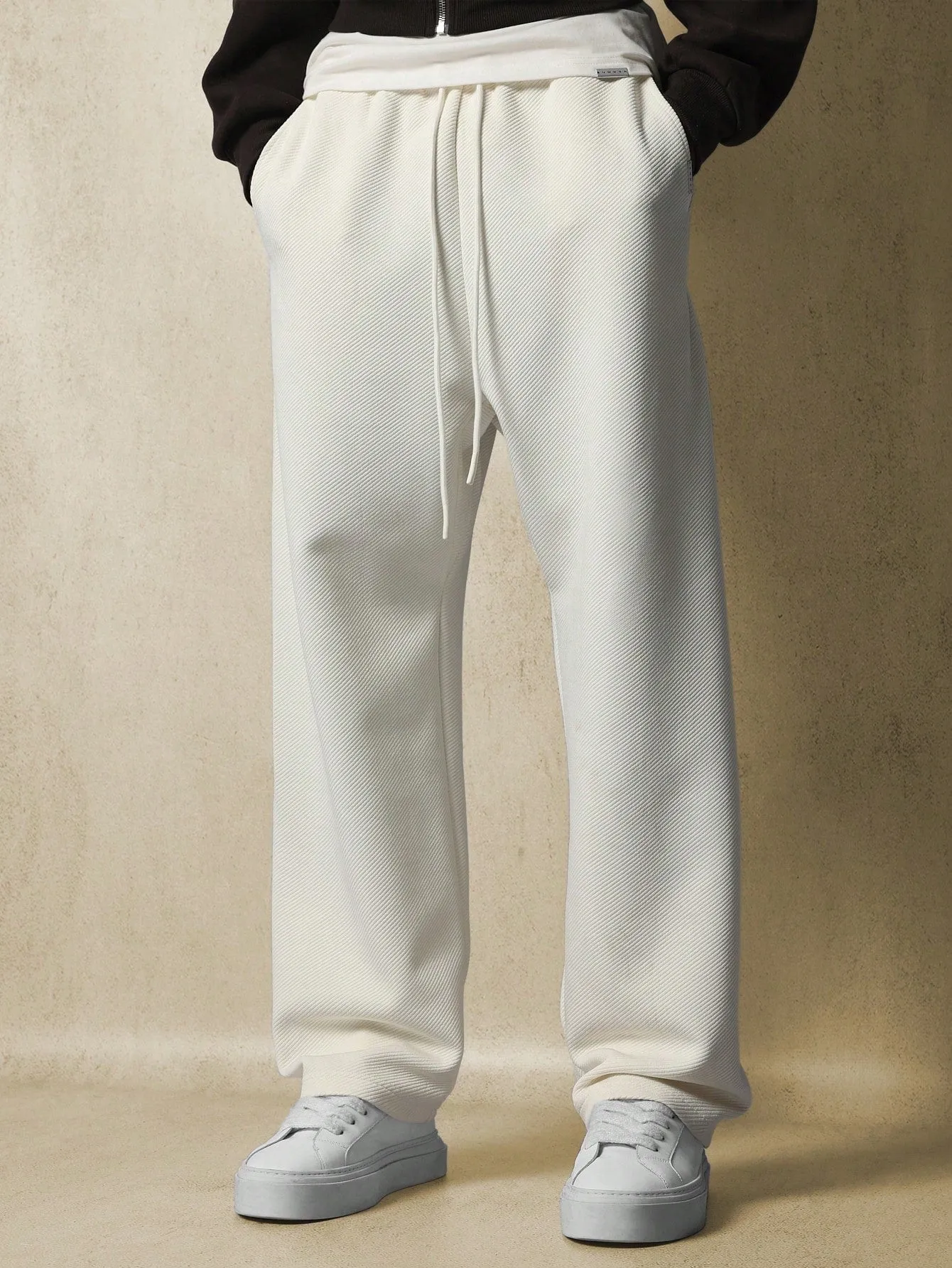 Straight Fit Textured Sweatpants With Drawstrings