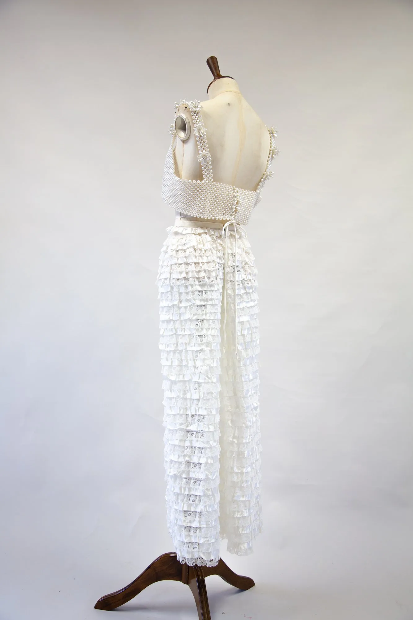 Vintage 1960s White Ruffle Maxi Skirt