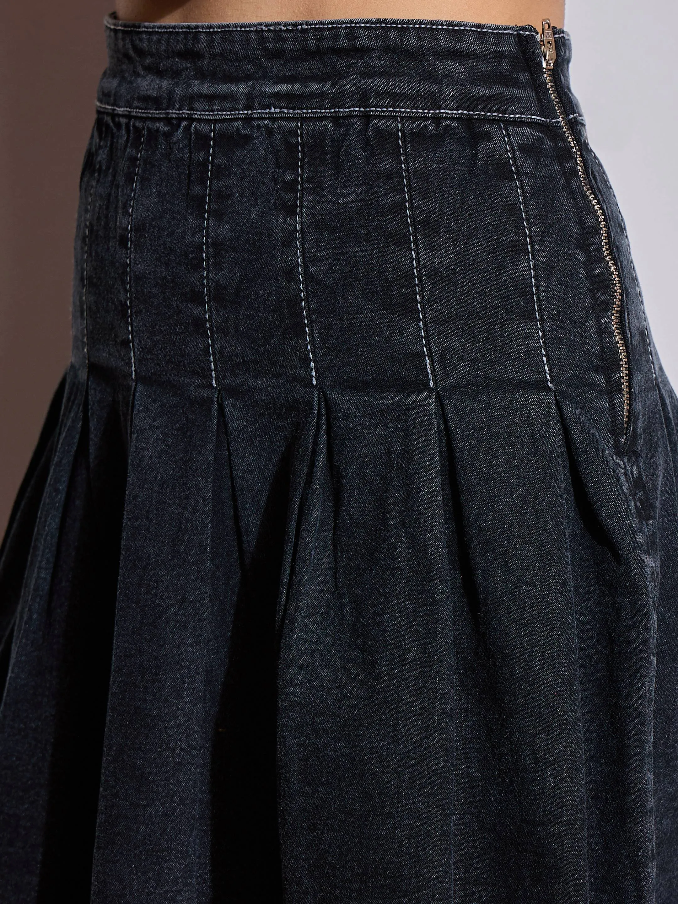 Women Black Washed Denim Pleated Mini Skirt