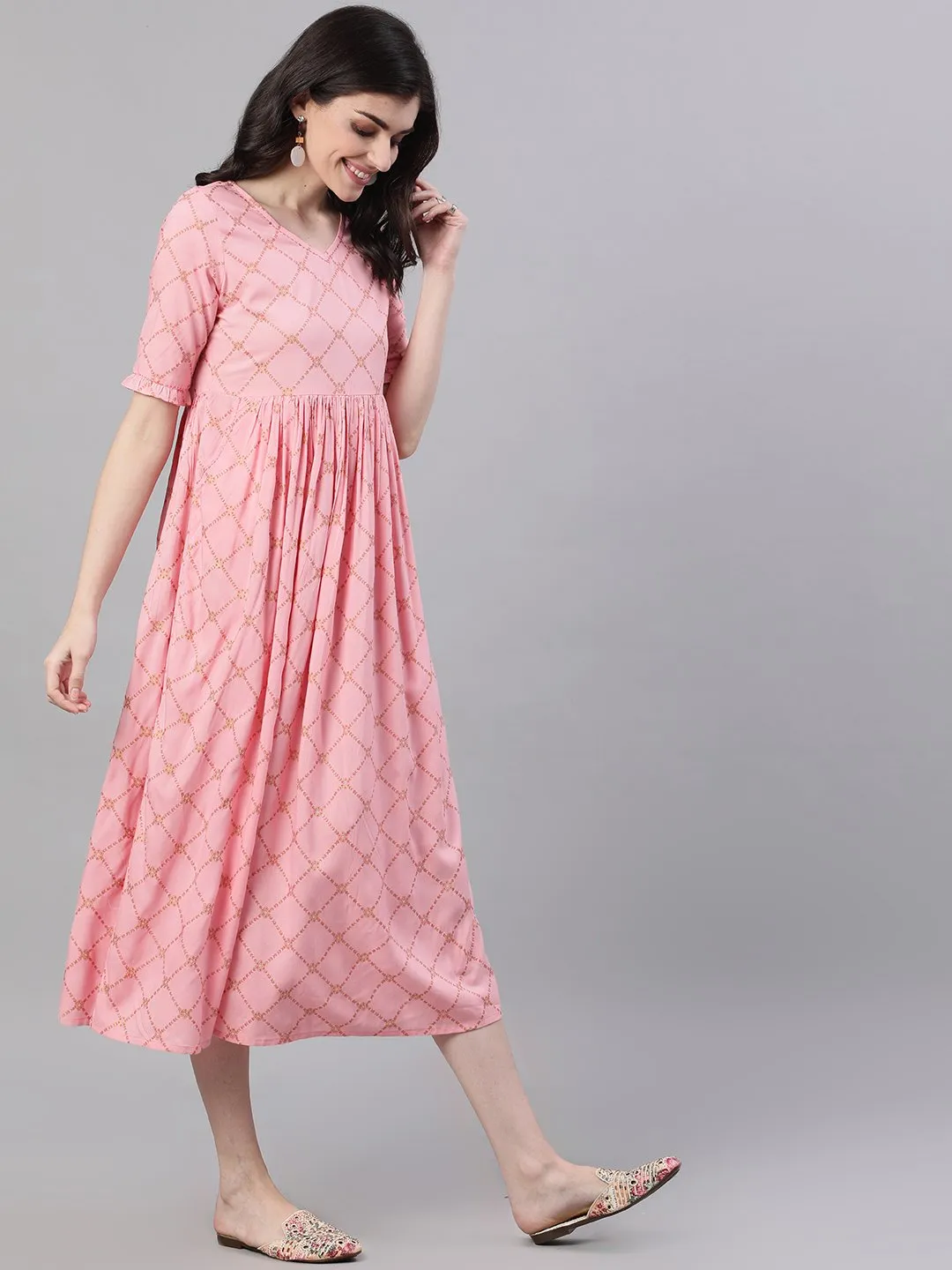 Women Pink Checked Checked V-Neck Viscose Rayon Maxi Dress