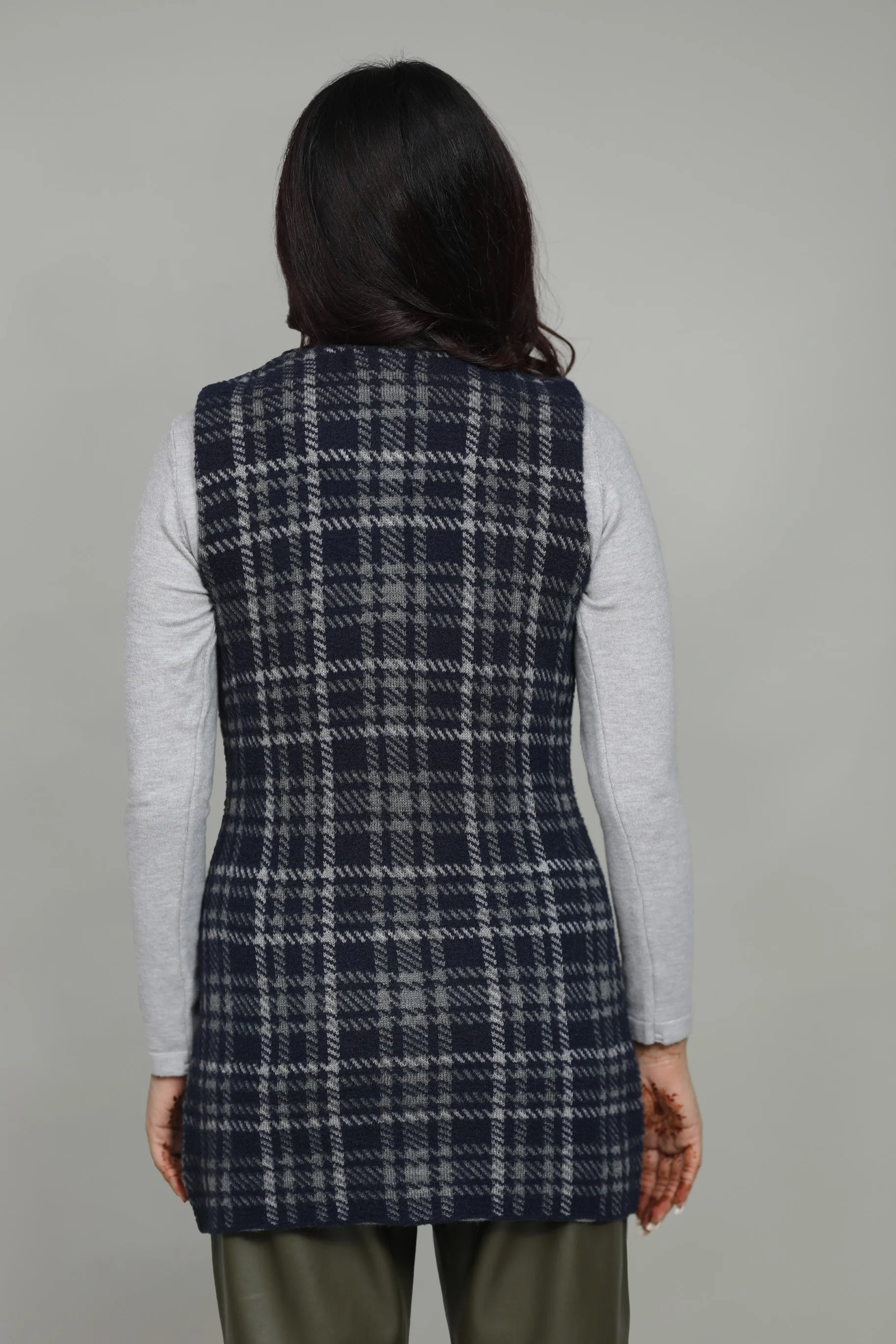 Women Woolen Sleeveless Long Coat