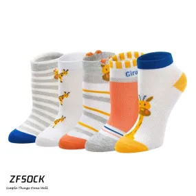 ZFSOCK Cute Giraffe Animal Design Crew Socks for Kids Boys, 5 Pairs