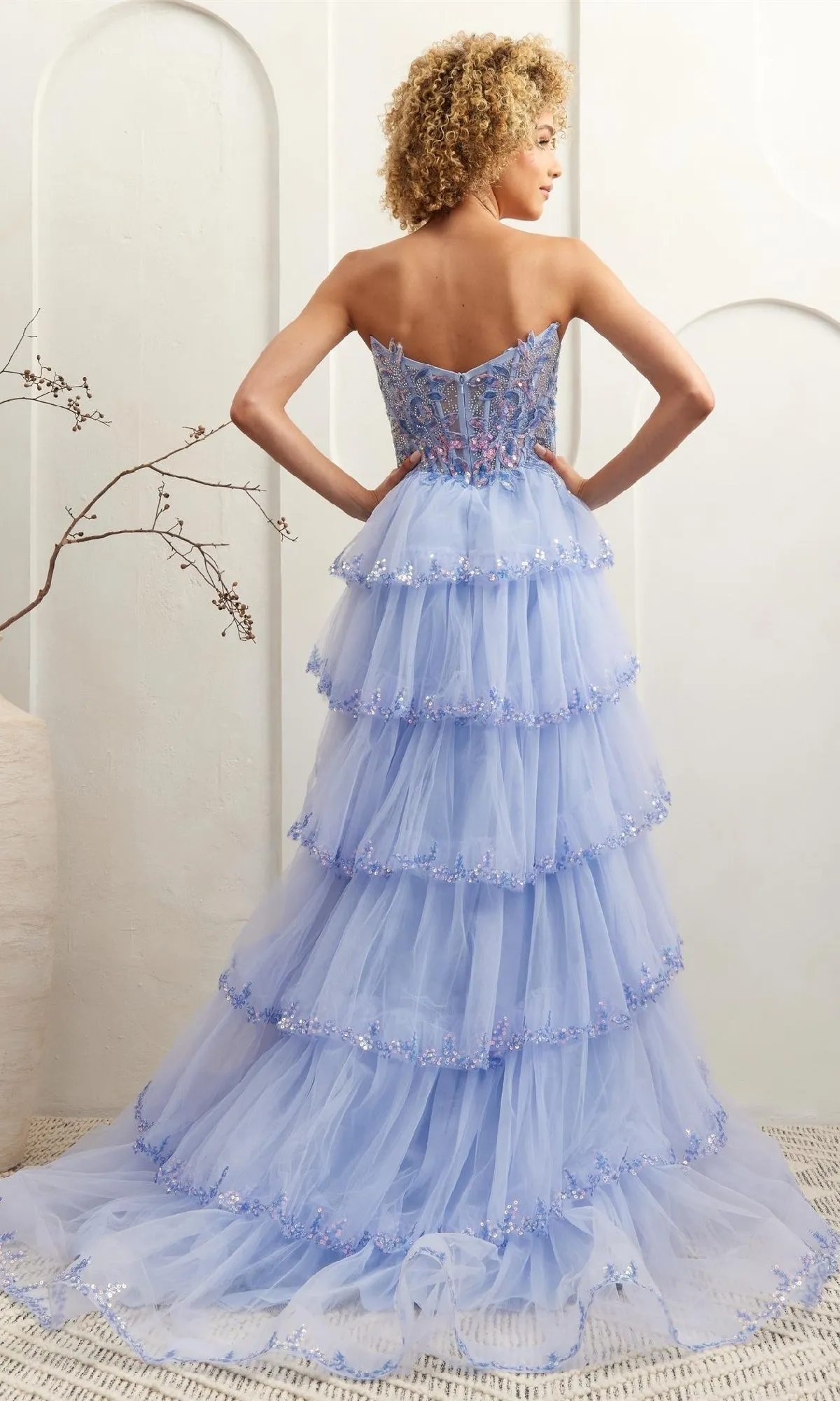 ZUZZANA Strapless Lace Applique Tulle Layered Prom & Formal Dress